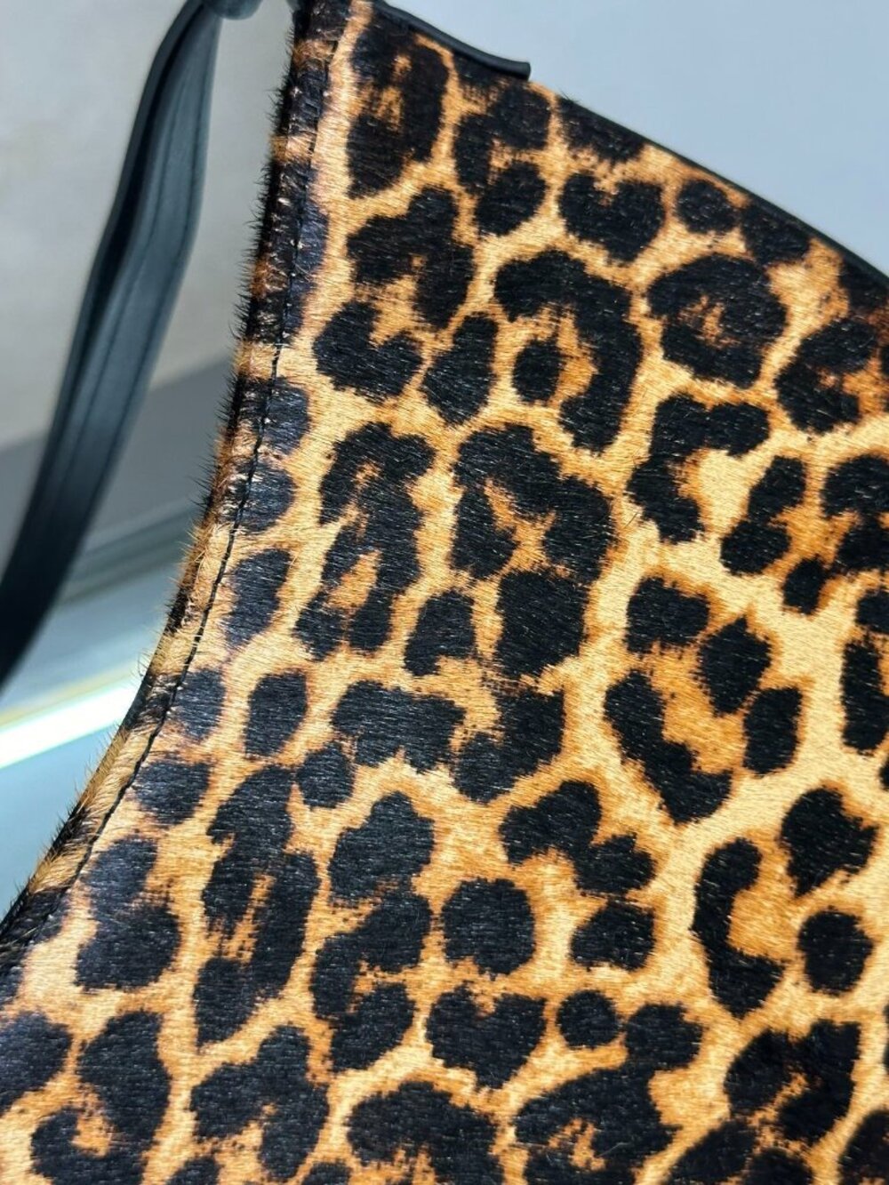 Jacquemus Brown Leopard-Print Shoulder Bag - Picture 7 of 8